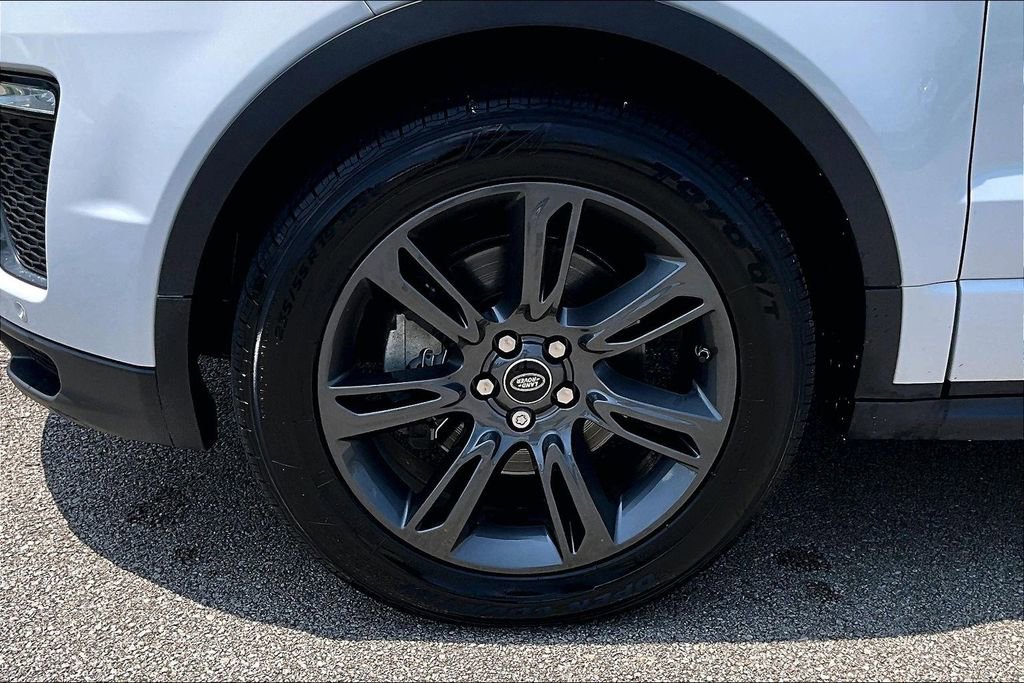 Used 2018 Land Rover Range Rover Evoque SE Premium AWD/4WD image 7
