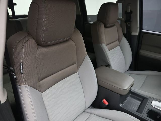 Used 2023 Nissan Frontier SV w/ SV Convenience Package AWD/4WD image 36