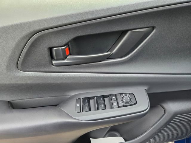 Used 2024 Toyota Prius LE image 18