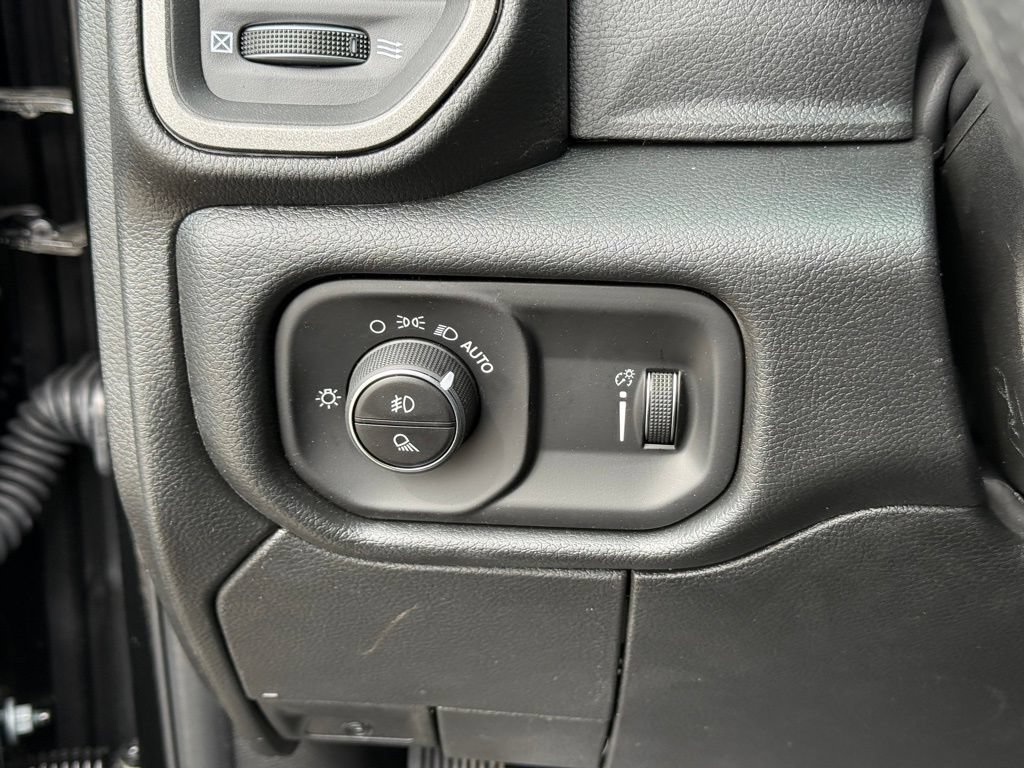 New 2026 RAM 2500 Tradesman AWD/4WD image 19