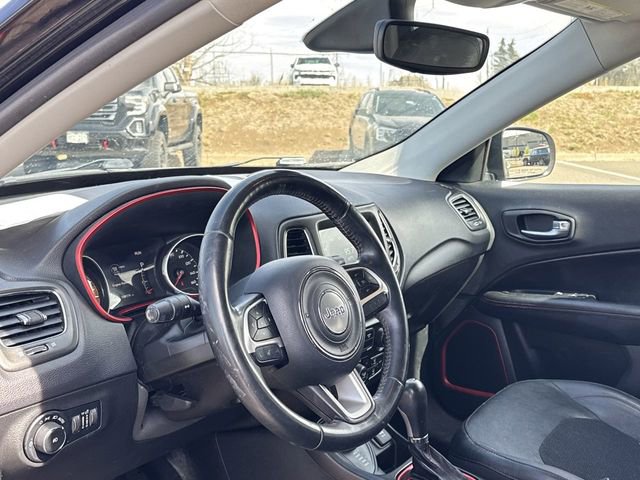 Used 2017 Jeep Compass Trailhawk image 11