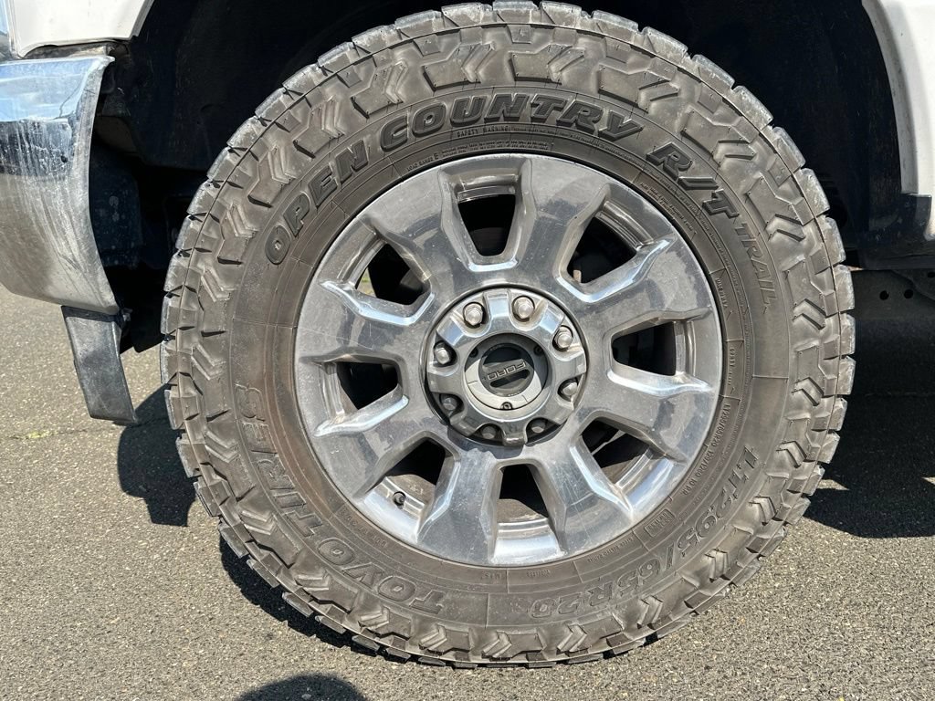 Used 2019 Ford F350 Lariat w/ Lariat Ultimate Package AWD/4WD image 5