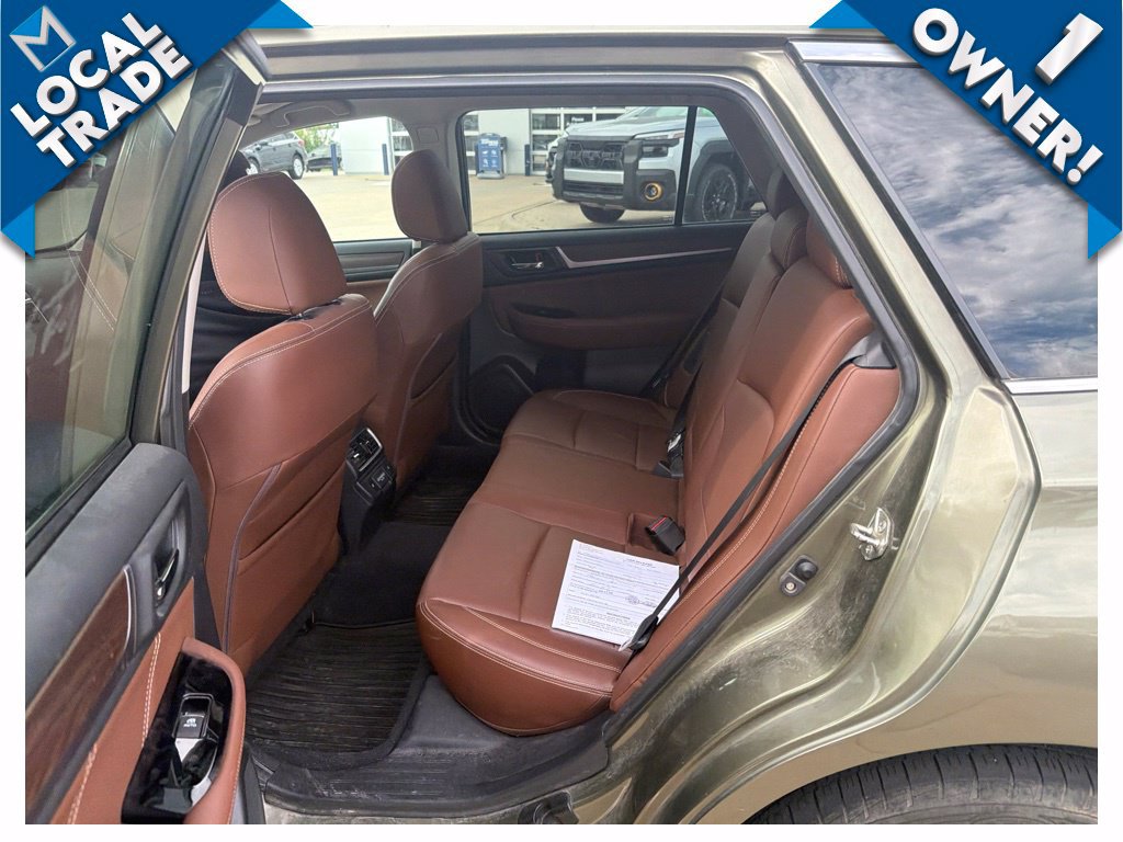 Used 2018 Subaru Outback 2.5i Touring AWD/4WD image 18