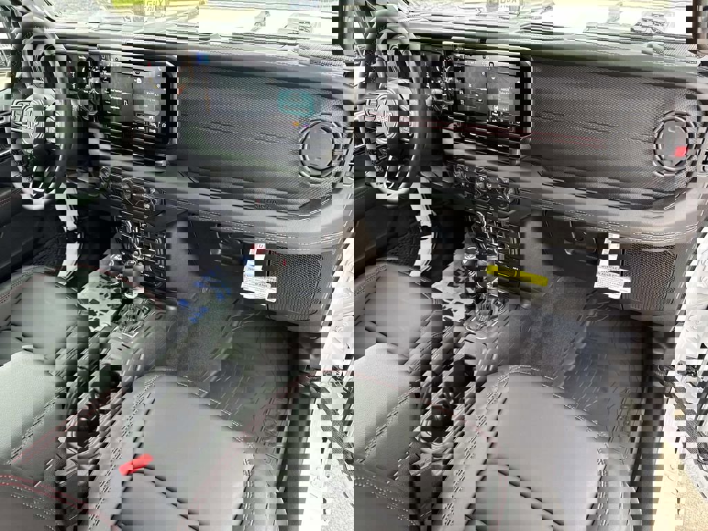 New 2026 Jeep Wrangler Unlimited Rubicon image 27