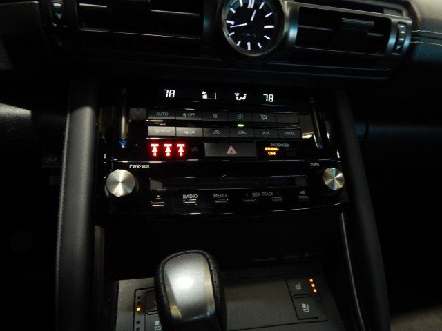 Used 2023 Lexus IS 350 F Sport w/ Memory Package image 32