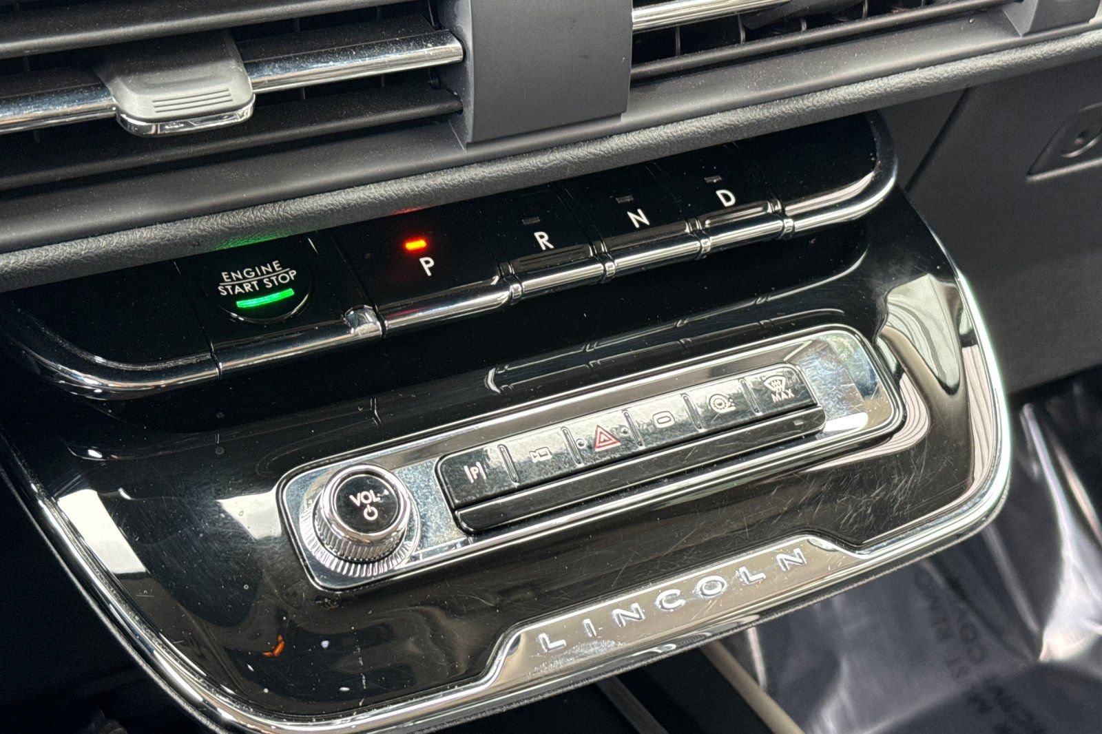 Used 2024 Lincoln Corsair Grand Touring w/ Equipment Group 301A image 21