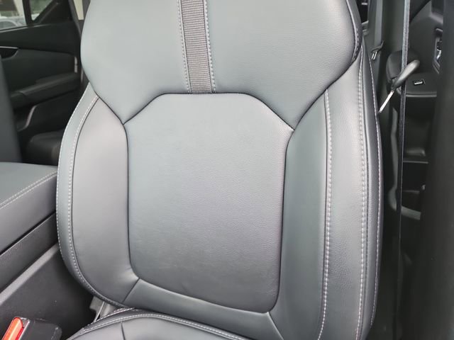 Used 2025 Honda Pilot Touring image 15