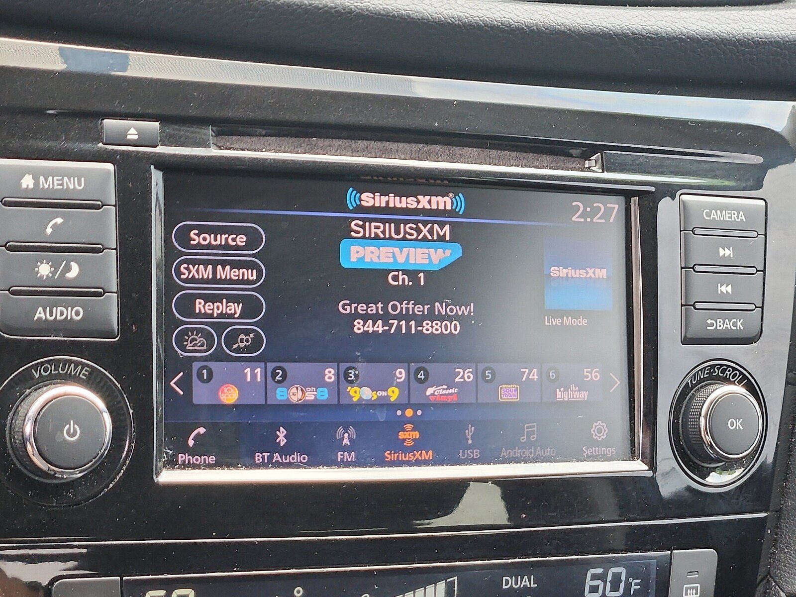 Used 2018 Nissan Rogue SV FWD image 17