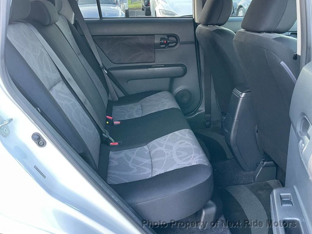 Used 2014 Scion xB FWD image 12
