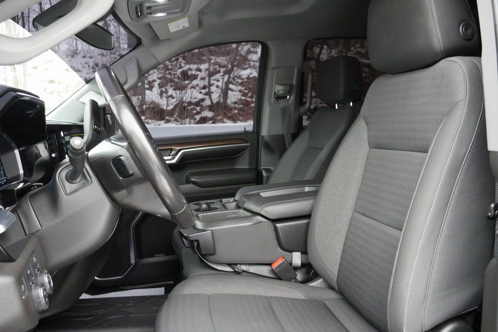 Used 2022 Chevrolet Silverado 1500 RST image 9