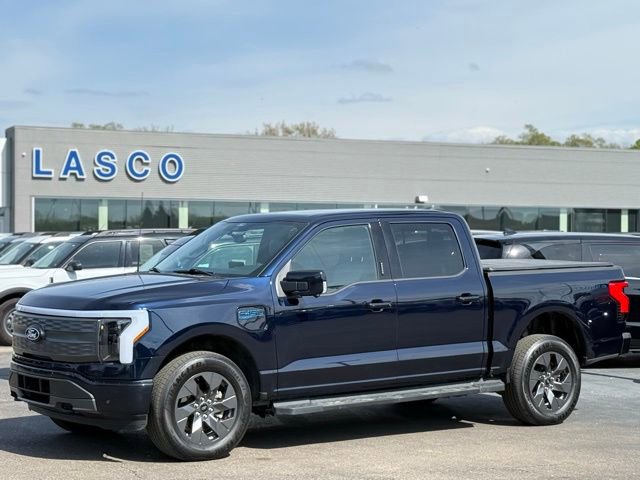 Used 2025 Ford F150 Lightning Lariat AWD/4WD image 1