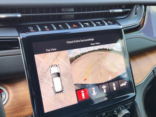 Certified 2023 Jeep Grand Cherokee Summit image 18