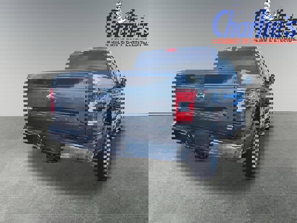 Used 2018 Ford F150 XLT image 4