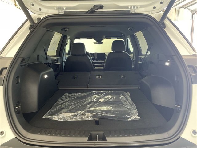 New 2026 Chevrolet Equinox LT w/ Convenience Package II image 16