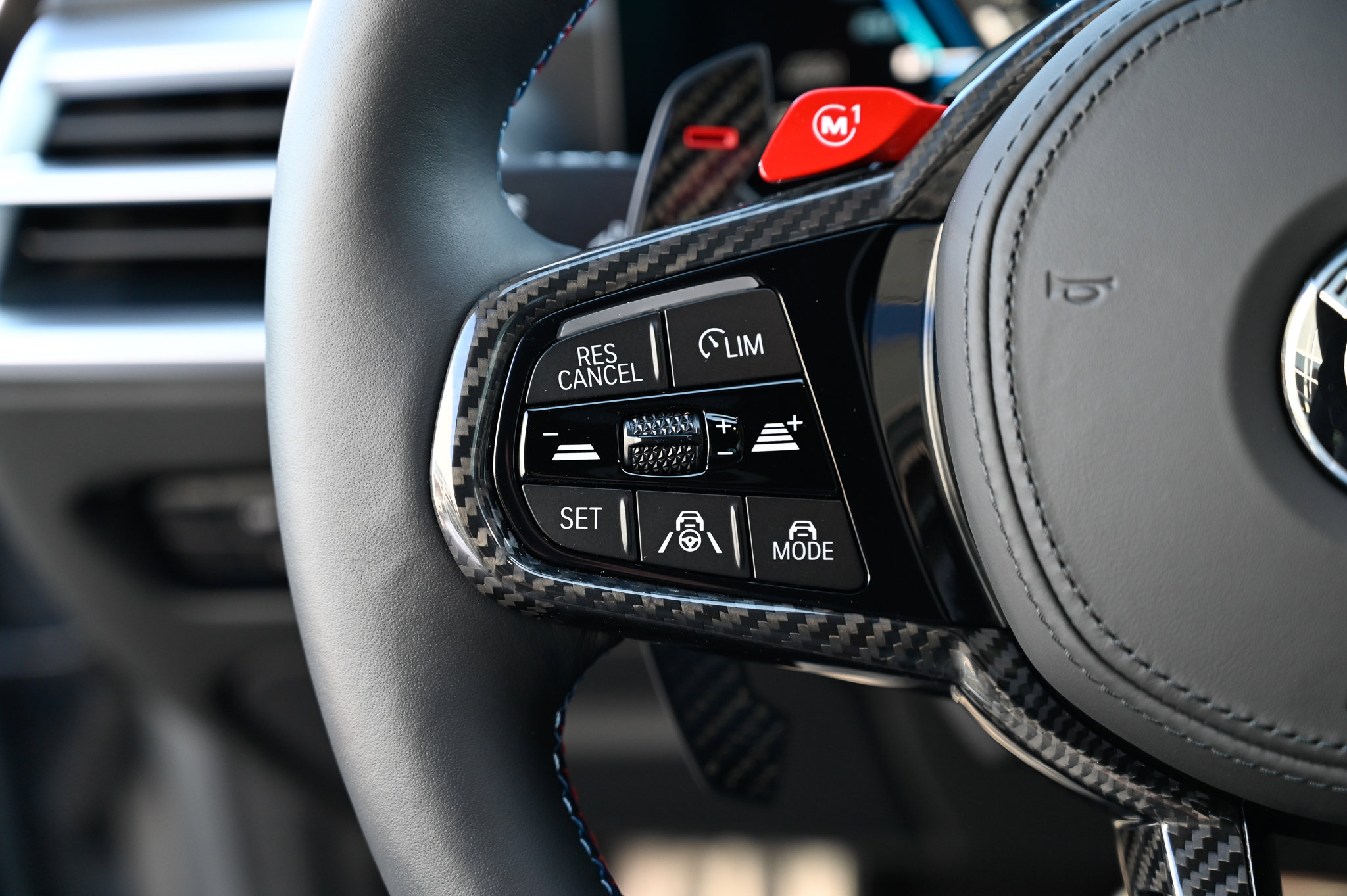 Used 2025 BMW M4 xDrive Competition w/ Carbon Package image 27