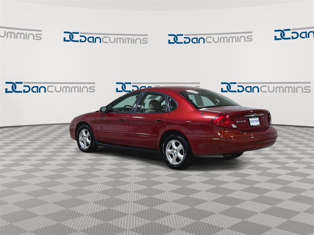 Used 2002 Ford Taurus SE image 6