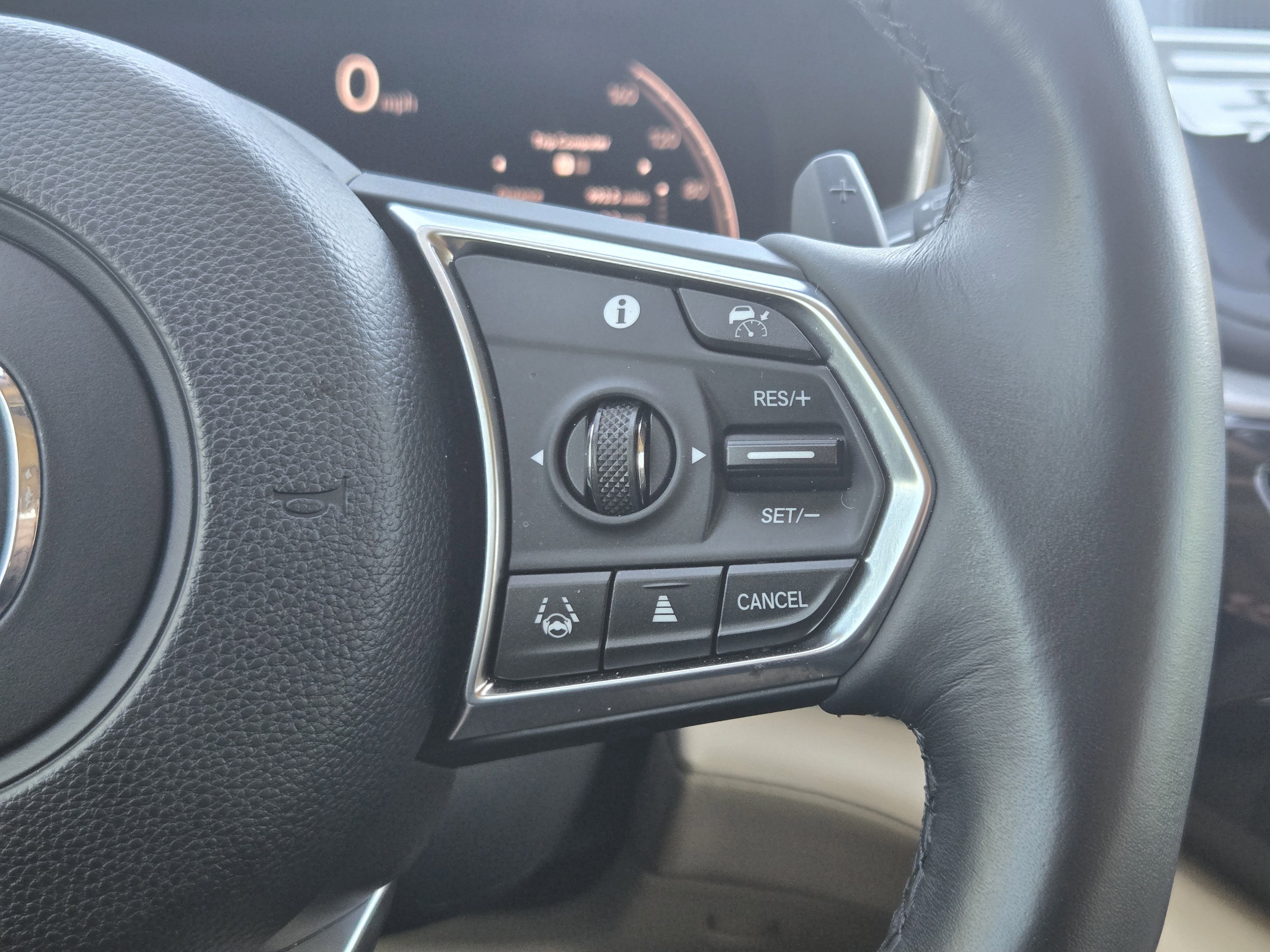 Certified 2025 Acura MDX w/ Technology Package image 38