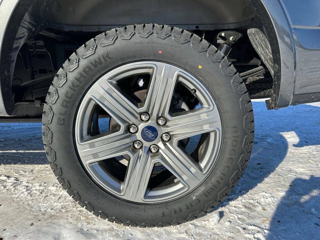 Used 2019 Ford F150 Lariat w/ Equipment Group 502A Luxury image 15