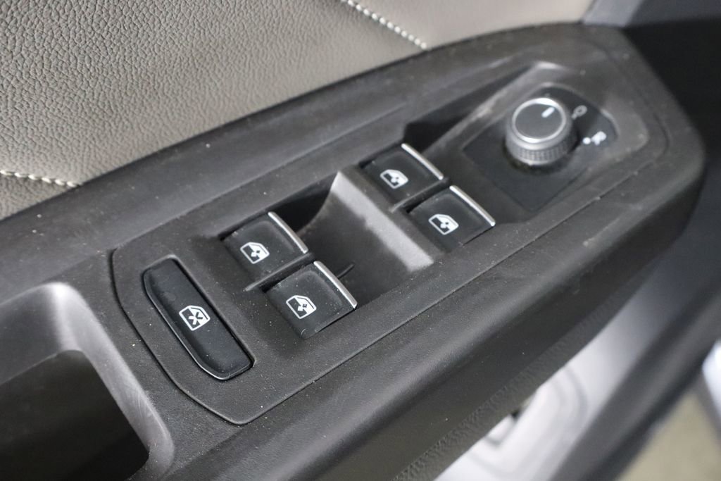 Used 2022 Volkswagen Atlas SE FWD image 21