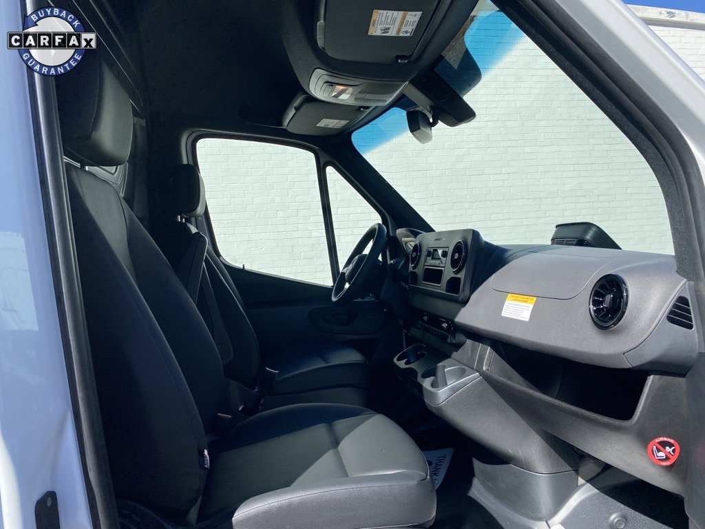 Used 2025 Mercedes-Benz Sprinter 2500 image 10
