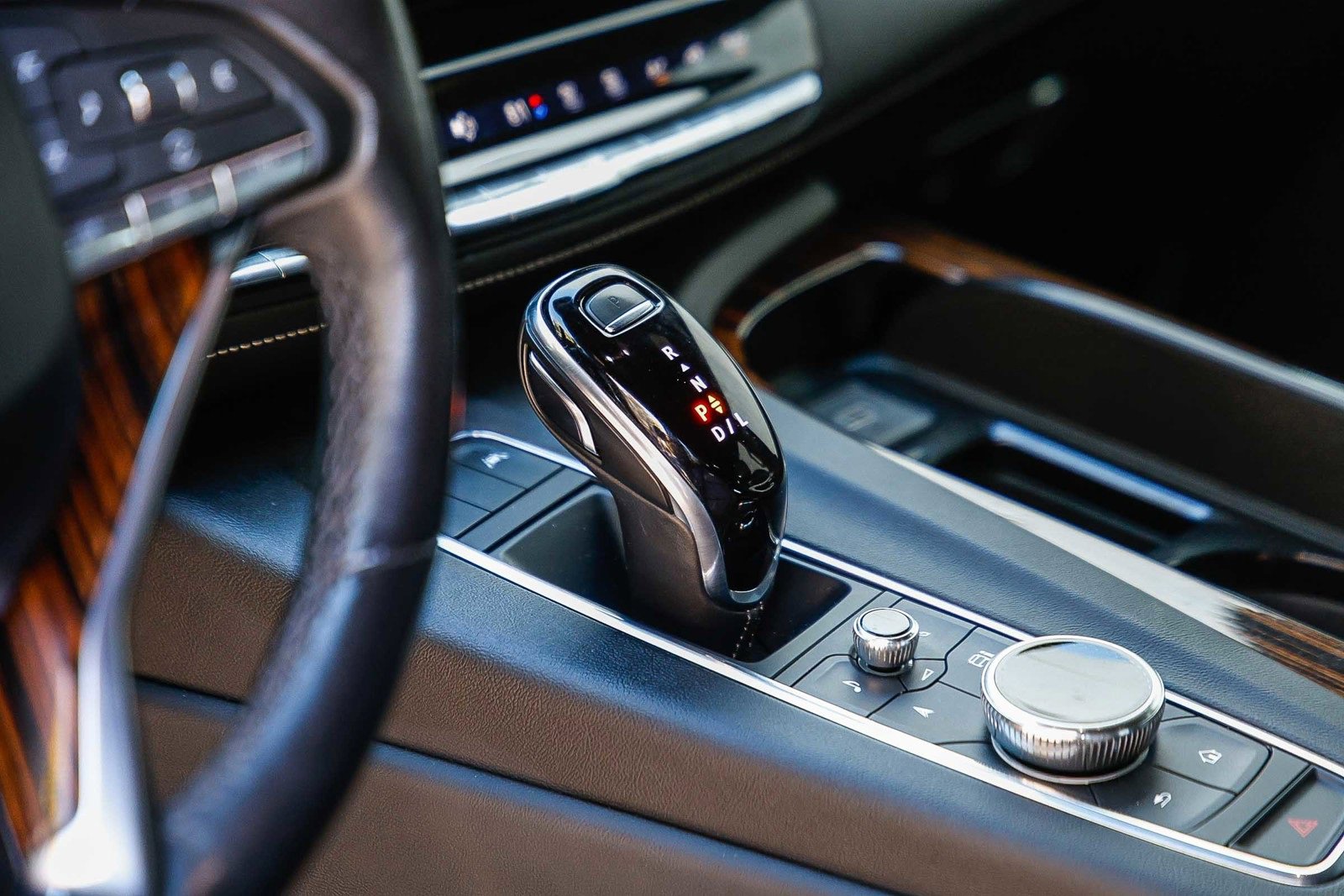 Used 2022 Cadillac Escalade ESV Luxury image 19