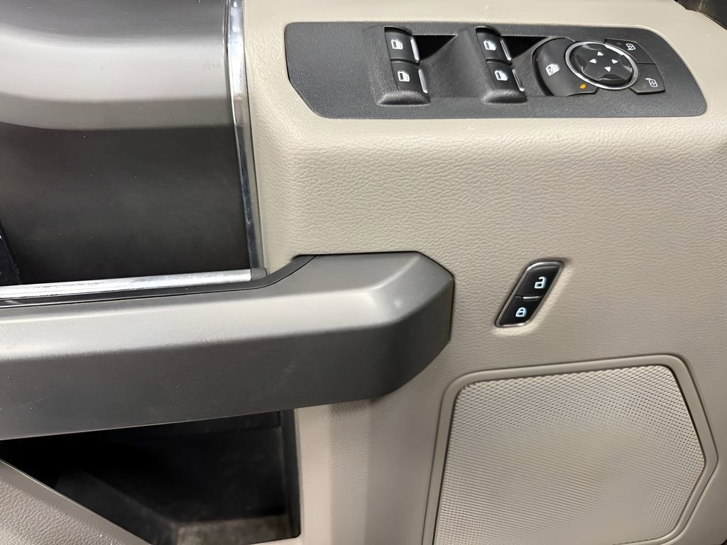 Used 2018 Ford F150 XLT w/ Equipment Group 301A Mid image 10