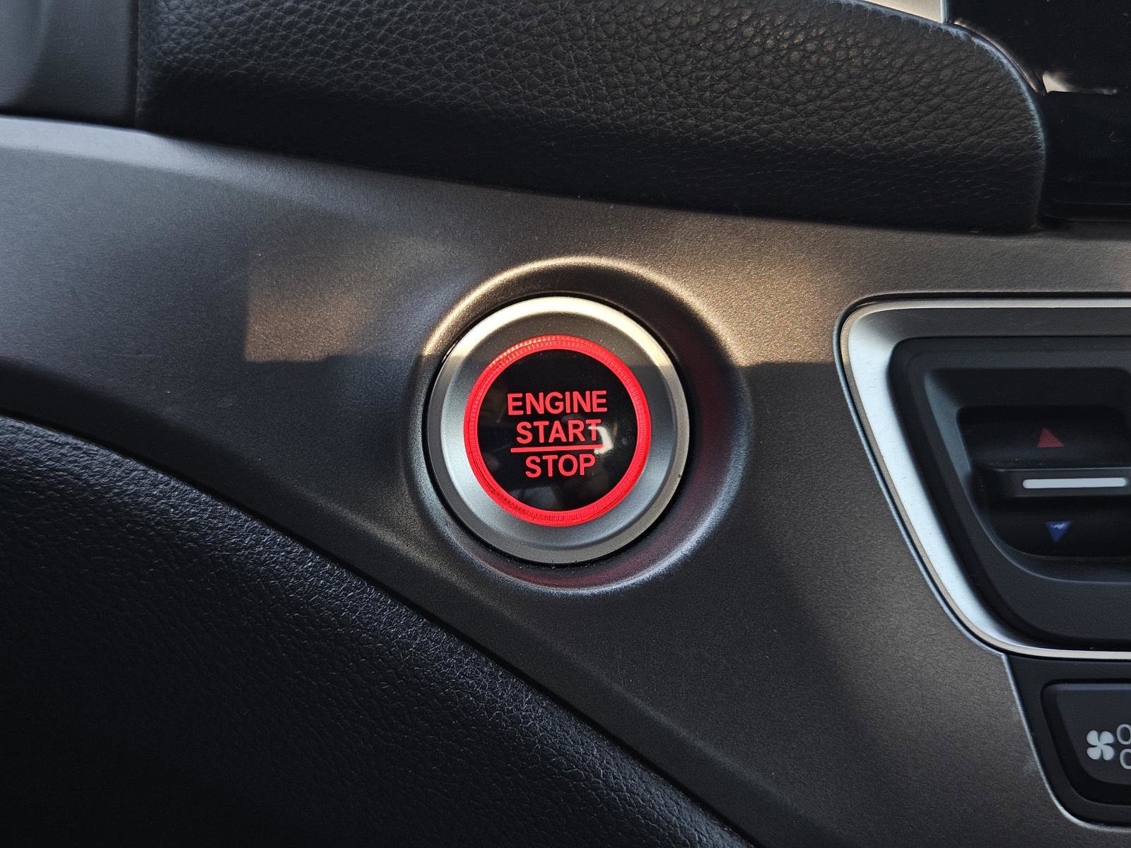 Used 2019 Honda Ridgeline RTL-T image 19