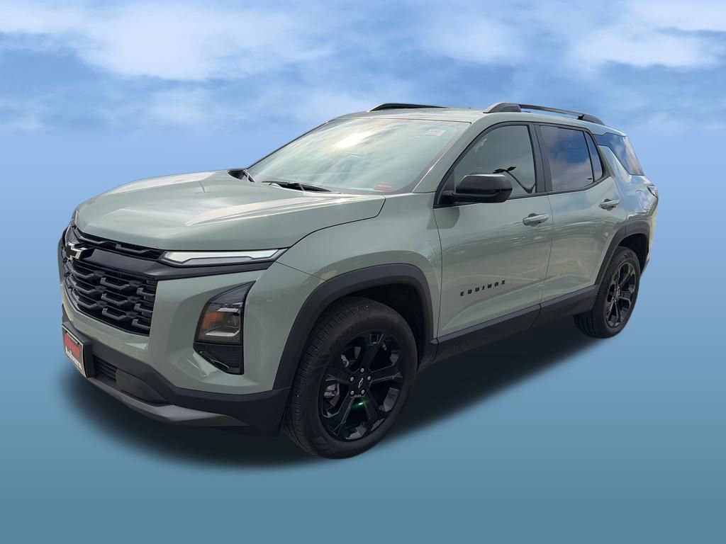 Used 2026 Chevrolet Equinox LT w/ Convenience Package II image 3