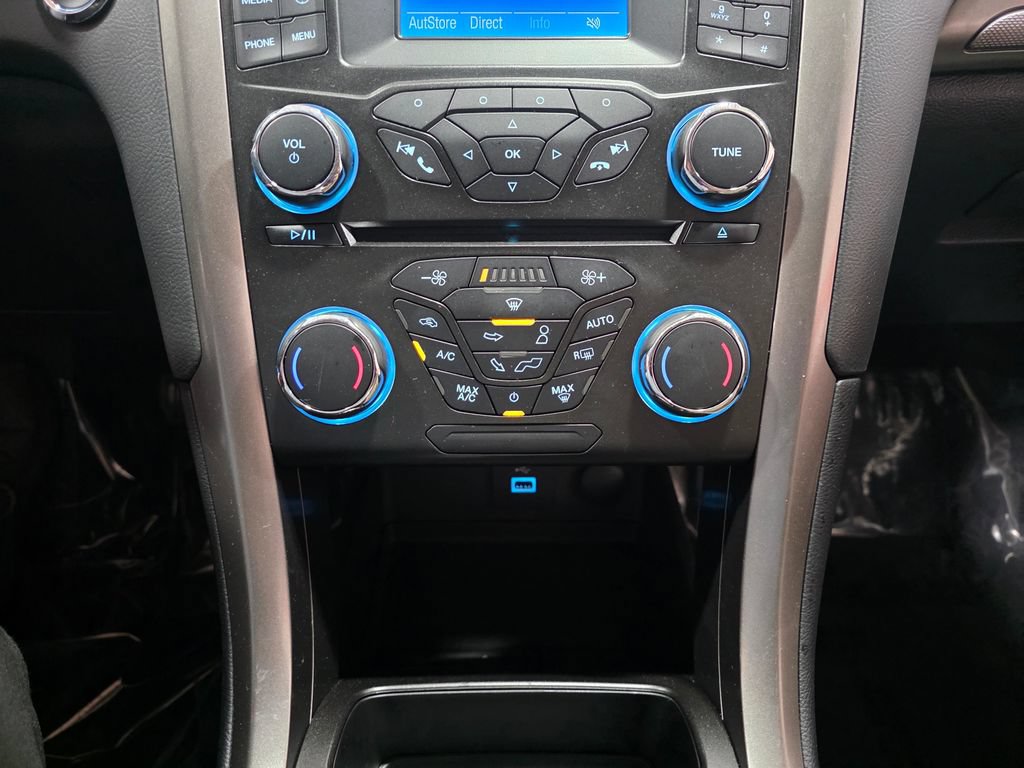 Used 2018 Ford Fusion S FWD image 22