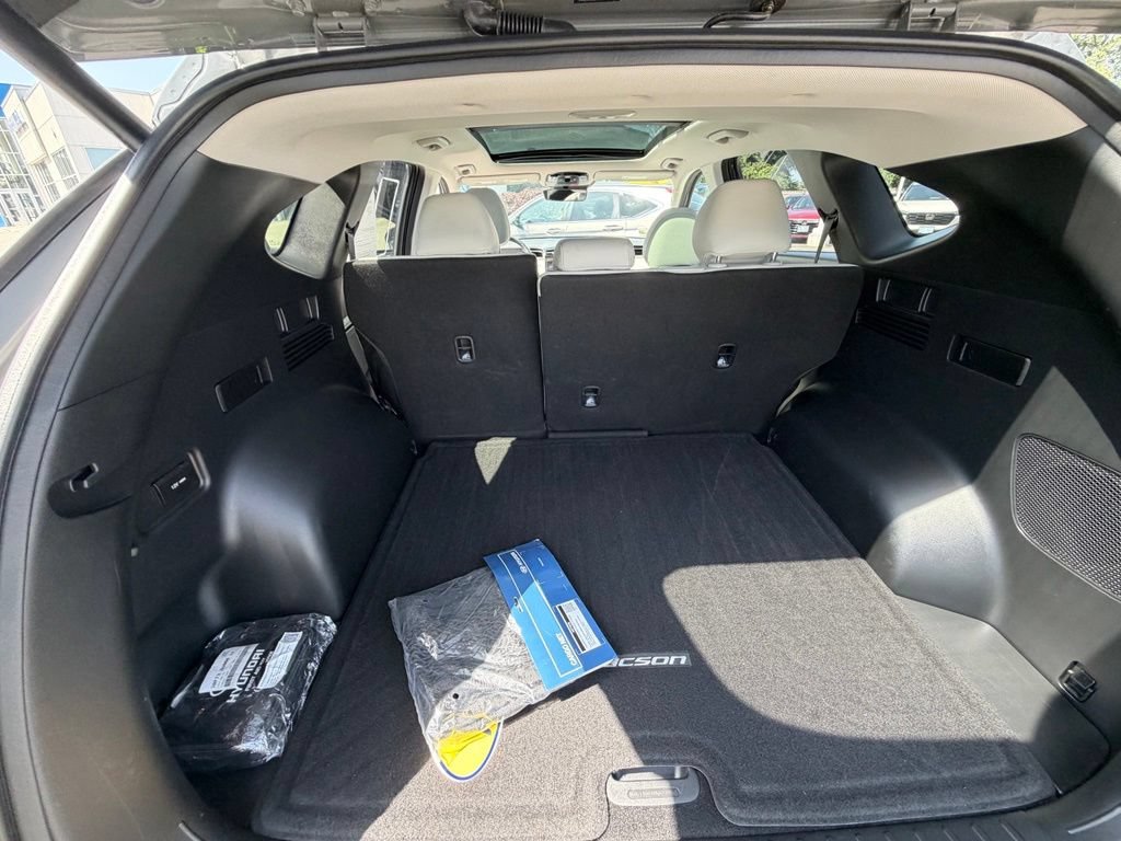 Used 2024 Hyundai Tucson Limited AWD/4WD image 27