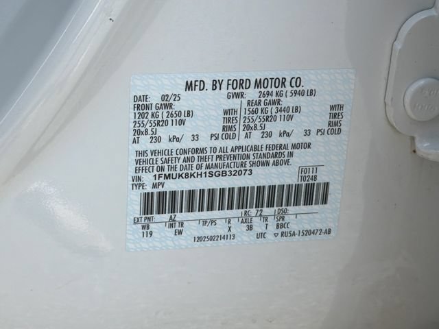 Used 2025 Ford Explorer ST-Line AWD/4WD image 36