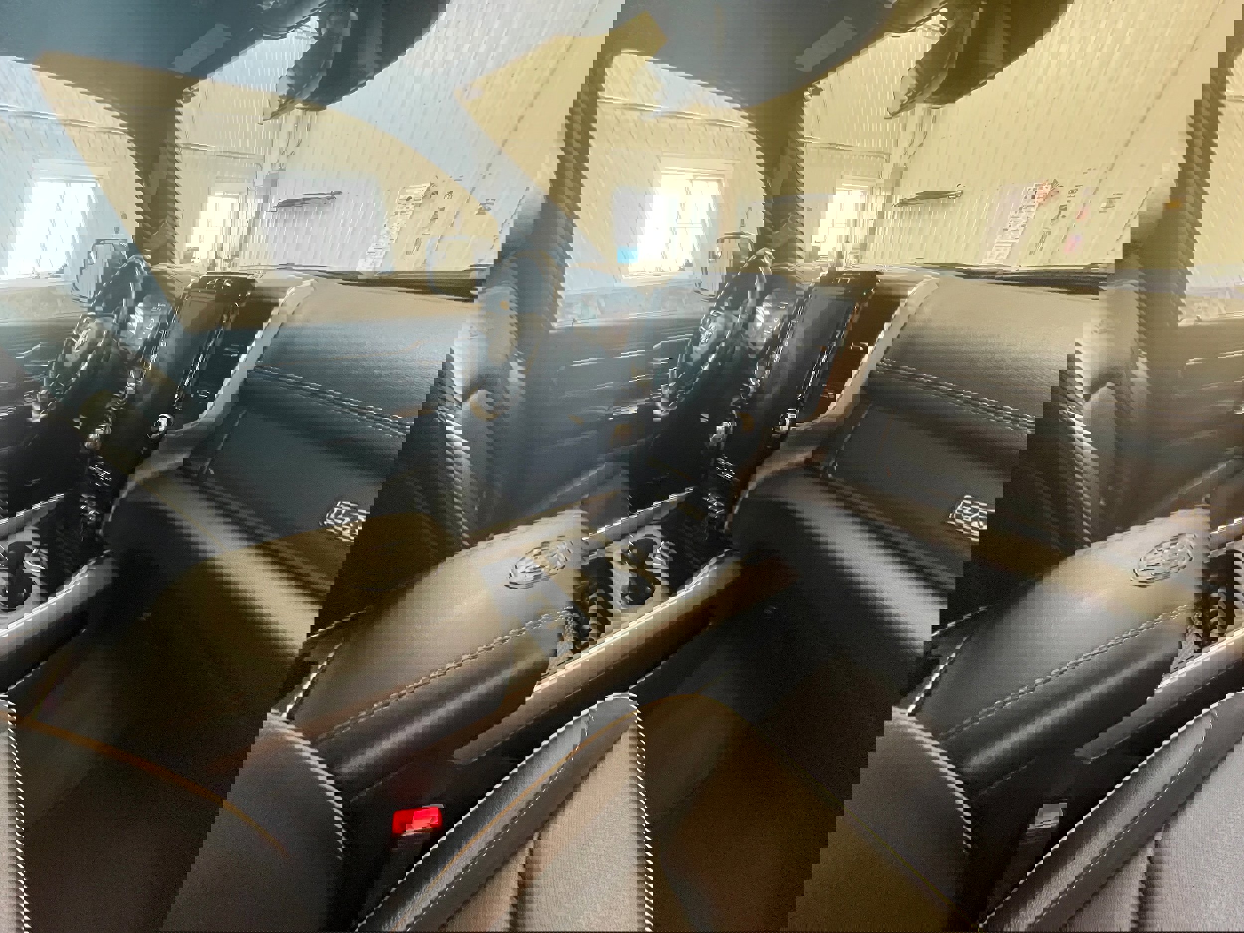 Used 2023 RAM 1500 Laramie image 36