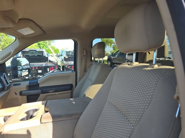 Used 2017 Ford F350 XLT w/ XLT Value Package RWD image 11