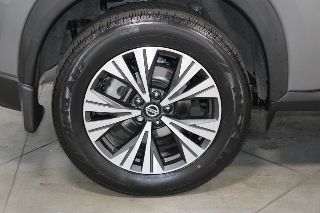 Used 2021 Nissan Rogue SV FWD image 13