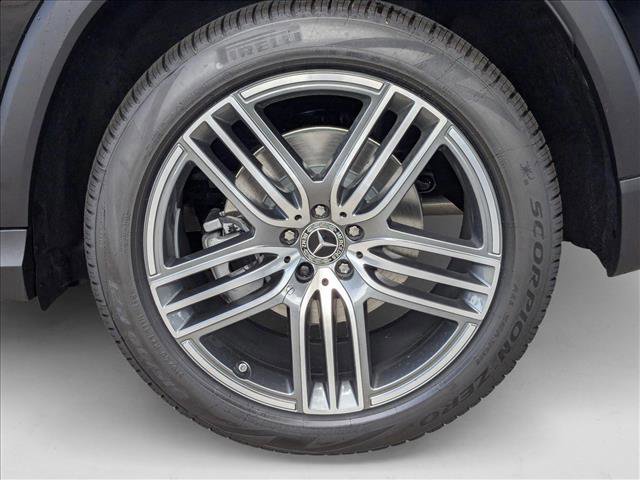 New 2025 Mercedes-Benz GLS 450 4MATIC image 14