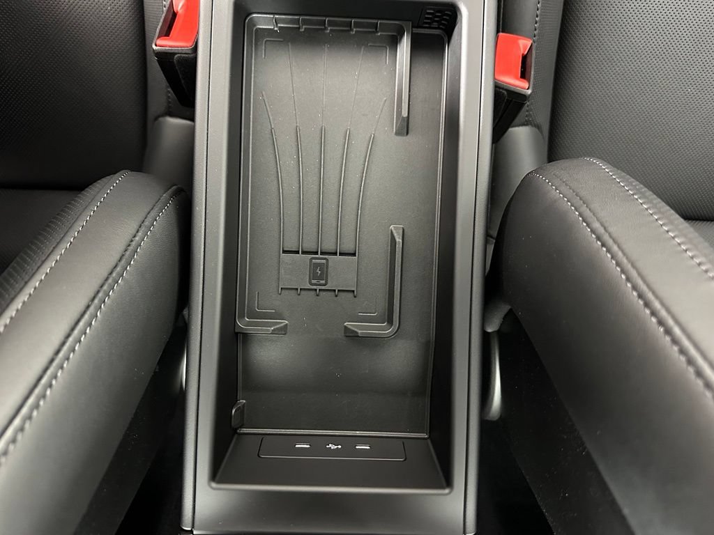 Certified 2025 Porsche 911 Carrera S RWD image 30