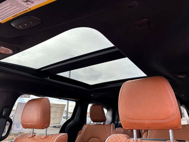 New 2026 Chrysler Pacifica Pinnacle image 28