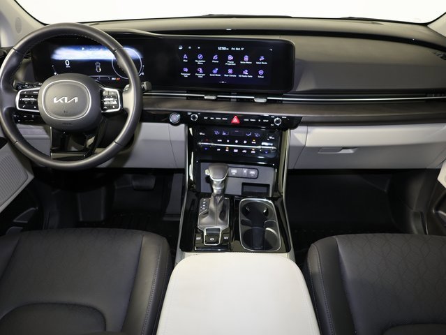 Used 2024 Kia Carnival SX image 10