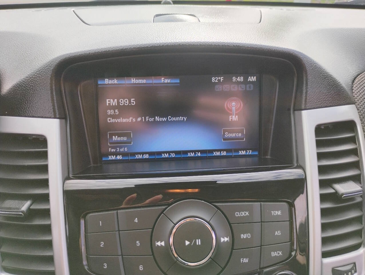 Used 2014 Chevrolet Cruze LT FWD image 19
