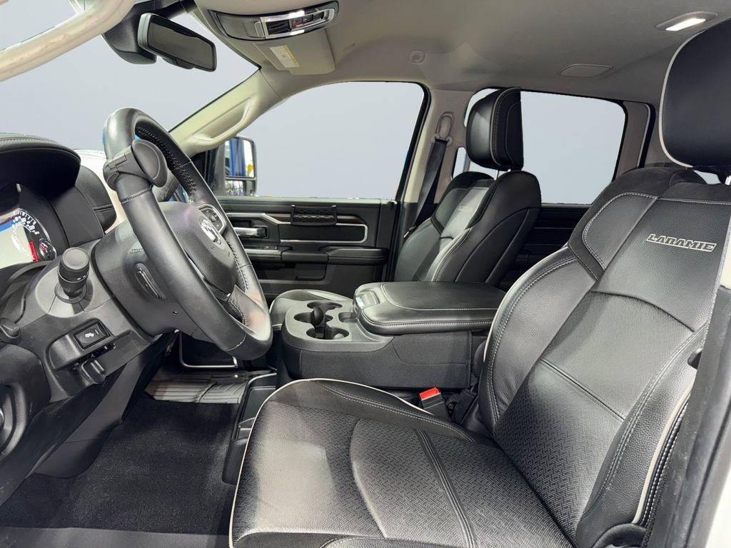 Used 2023 RAM 3500 Laramie image 9