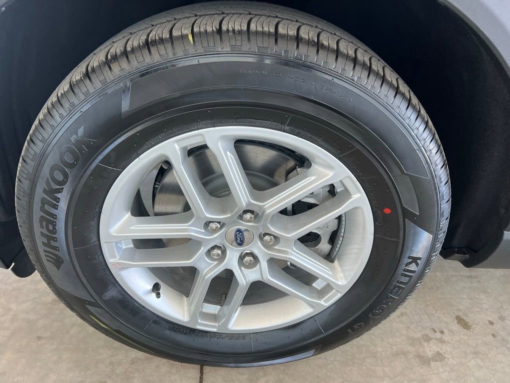 New 2026 Ford Explorer Active image 33