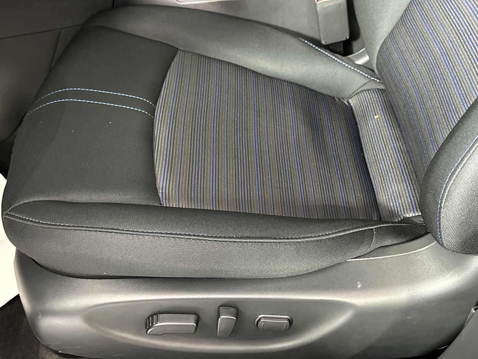 New 2025 Nissan Leaf SV Plus FWD image 12