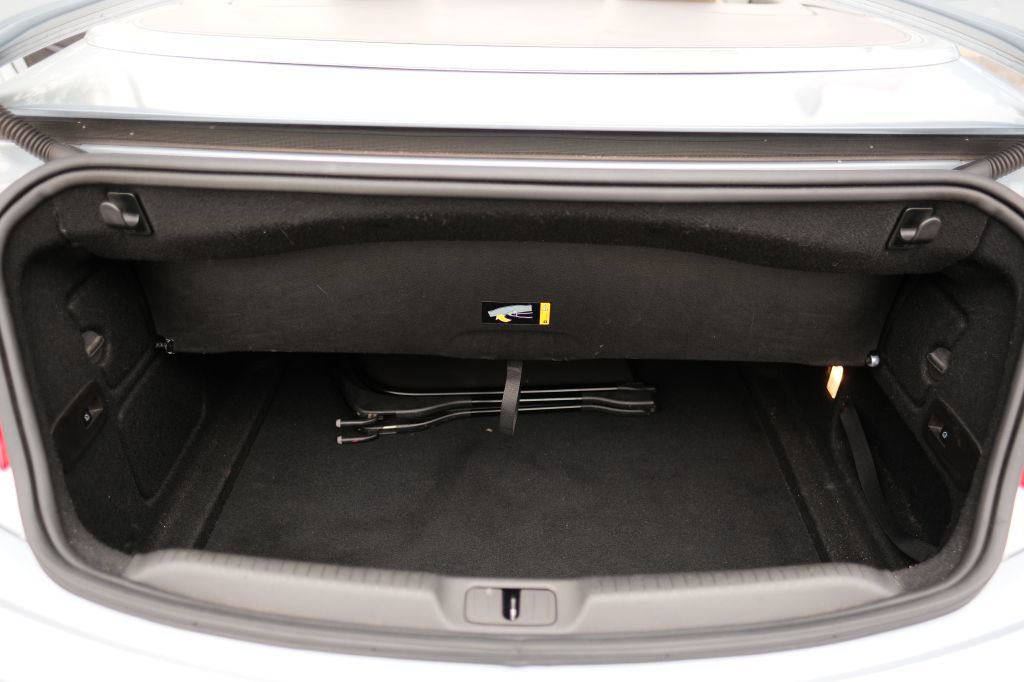 Used 2018 Buick Cascada Premium FWD image 19