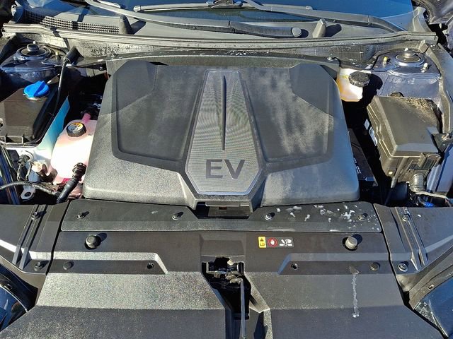 Used 2022 Kia EV6 Light image 30
