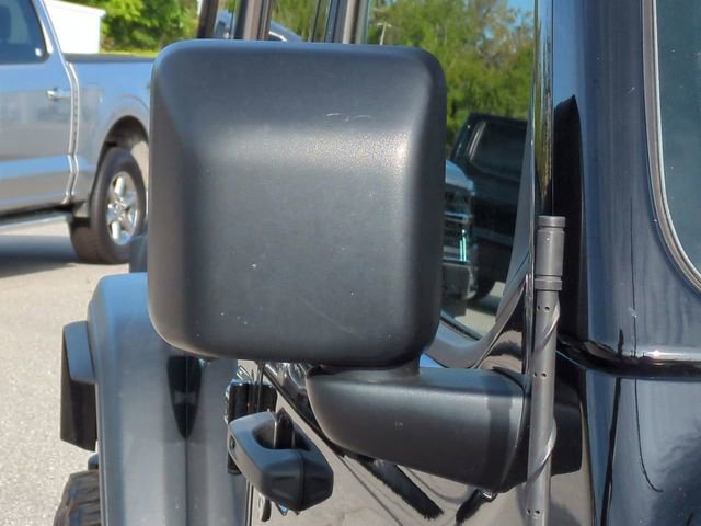 Used 2022 Jeep Wrangler Unlimited Sport AWD/4WD image 12