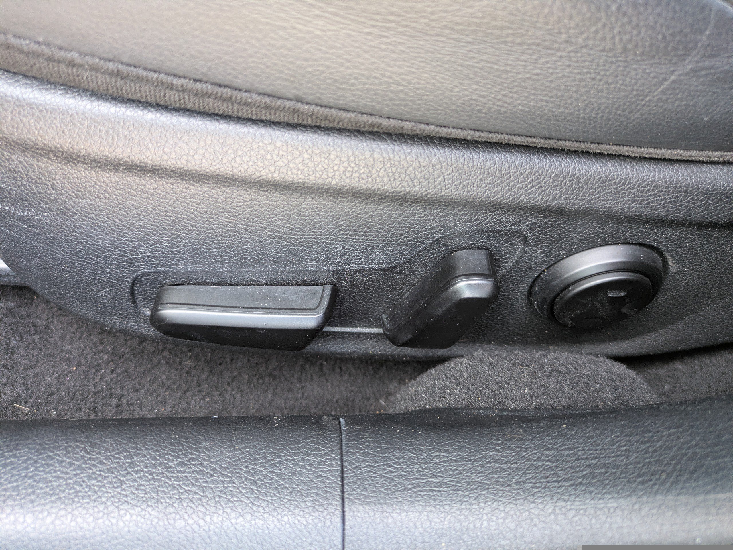Used 2019 Kia Stinger RWD image 18