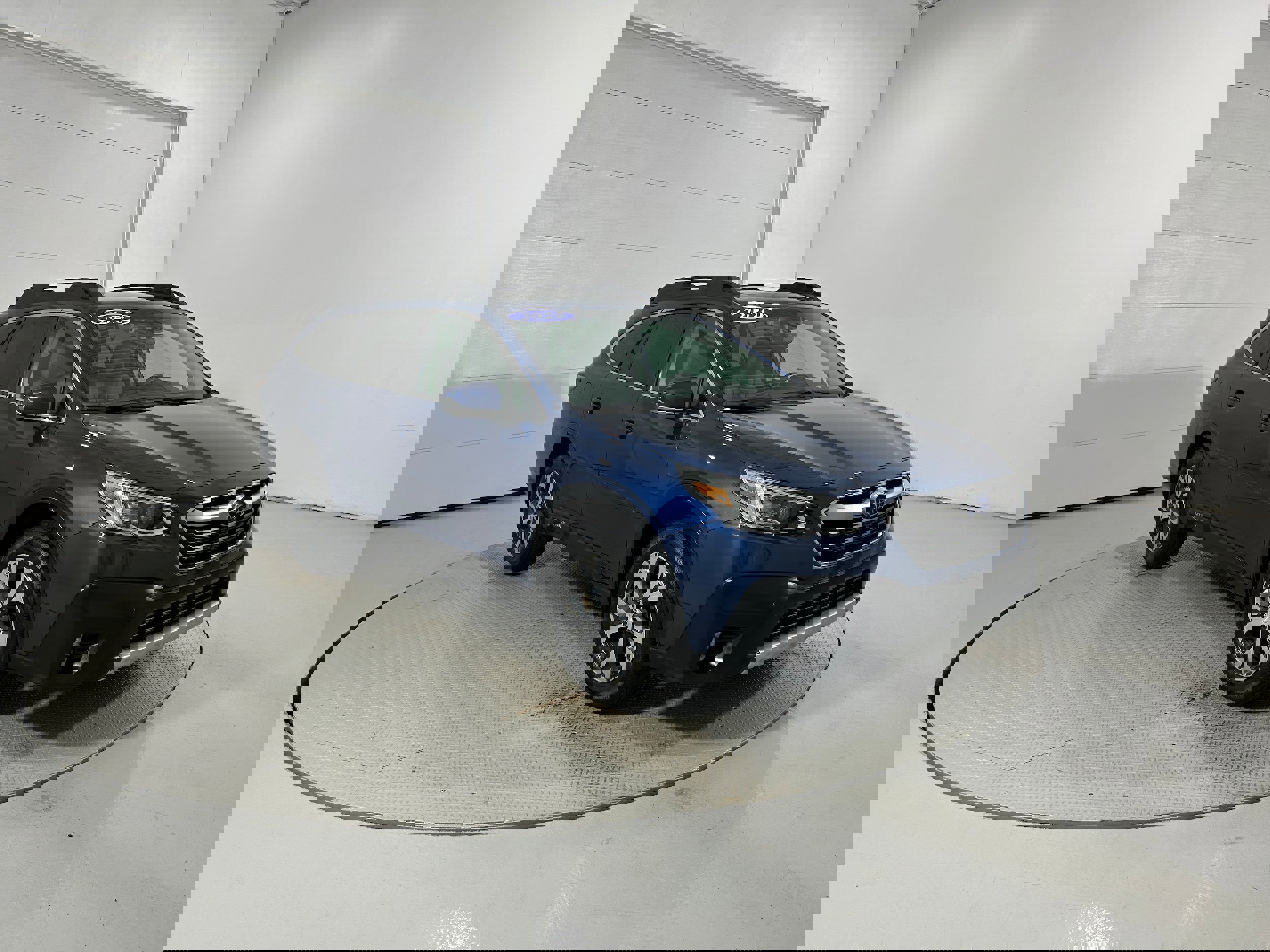 Used 2020 Subaru Outback Limited XT w/ Popular Package #2 image 2