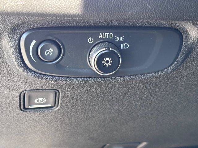 Used 2024 GMC Terrain SLE AWD/4WD image 20