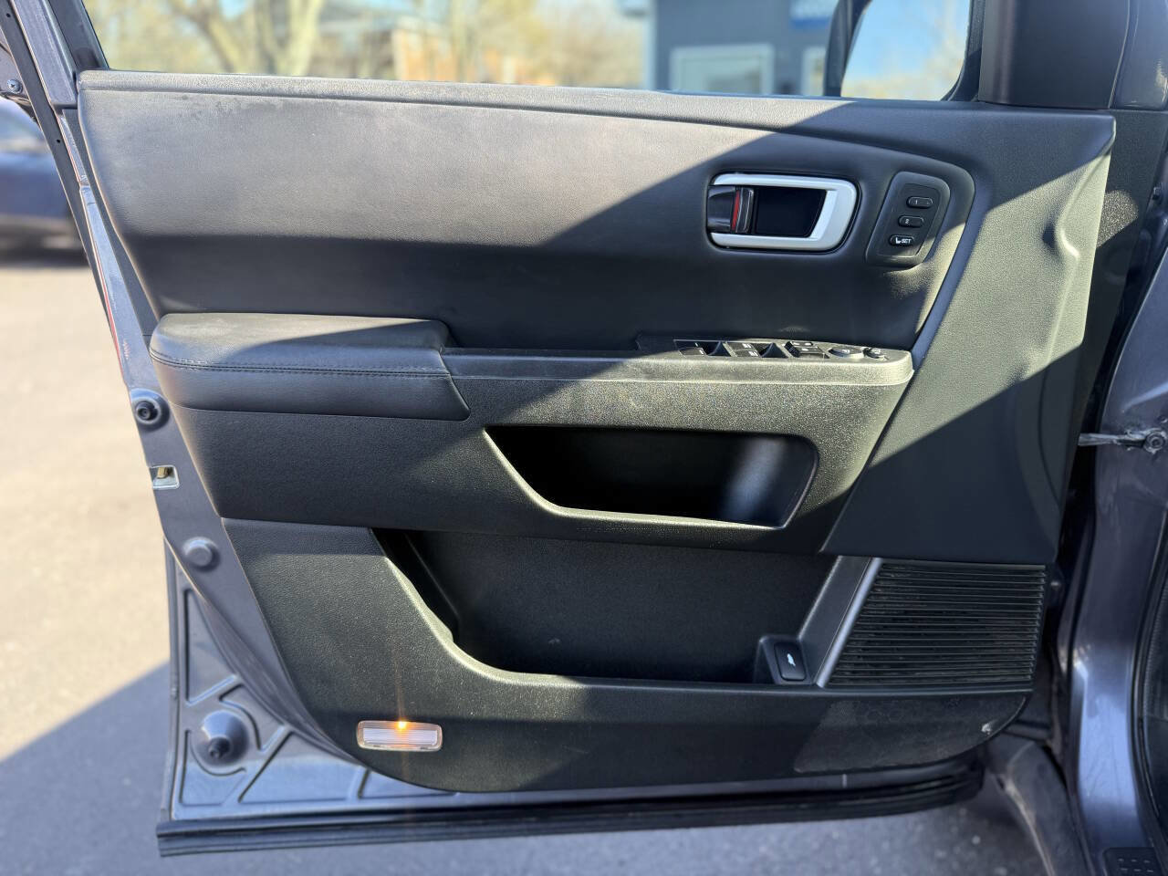 Used 2015 Honda Pilot Touring image 12