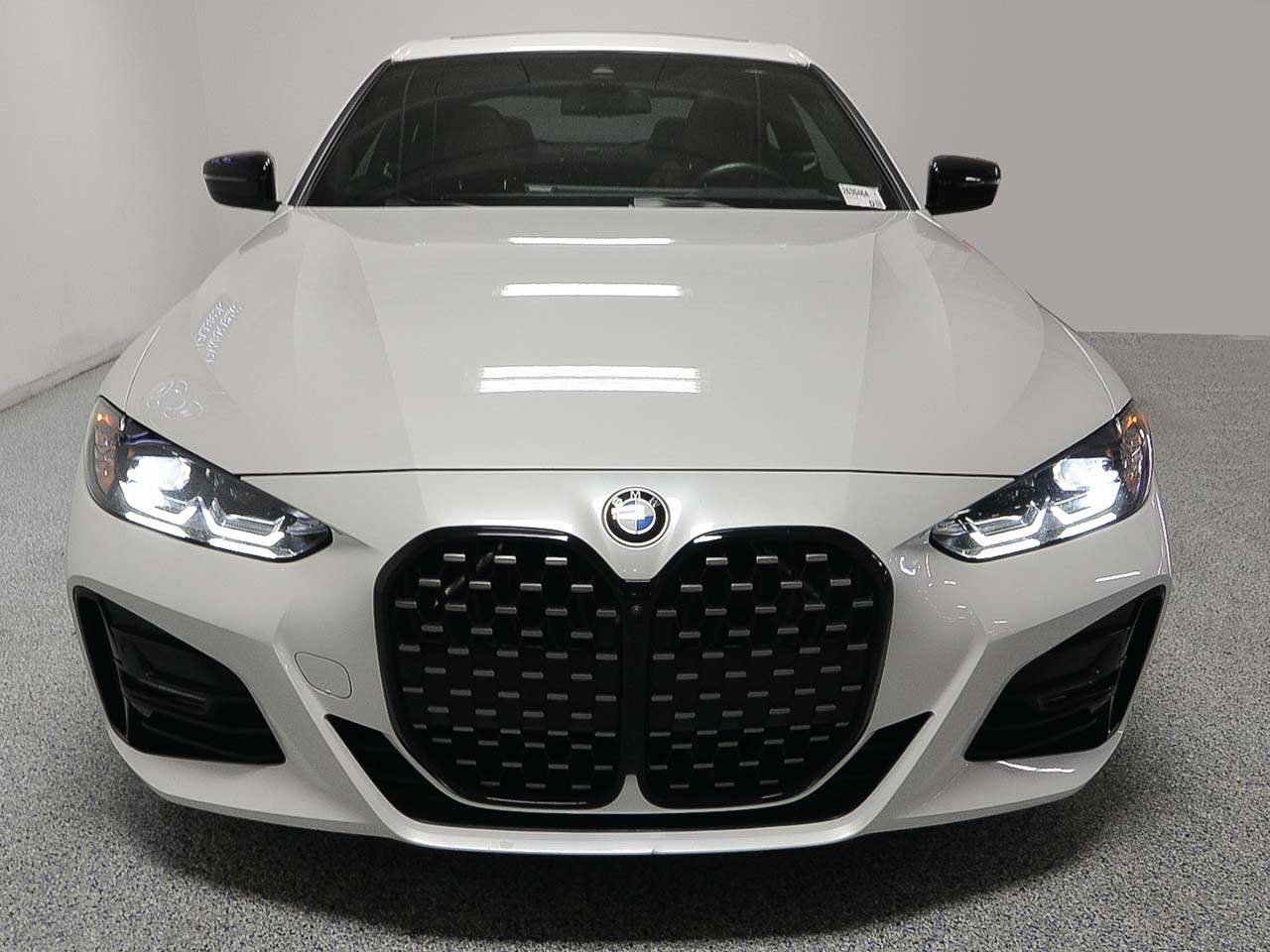 Certified 2024 BMW 430i Coupe w/ M Sport Package RWD image 2
